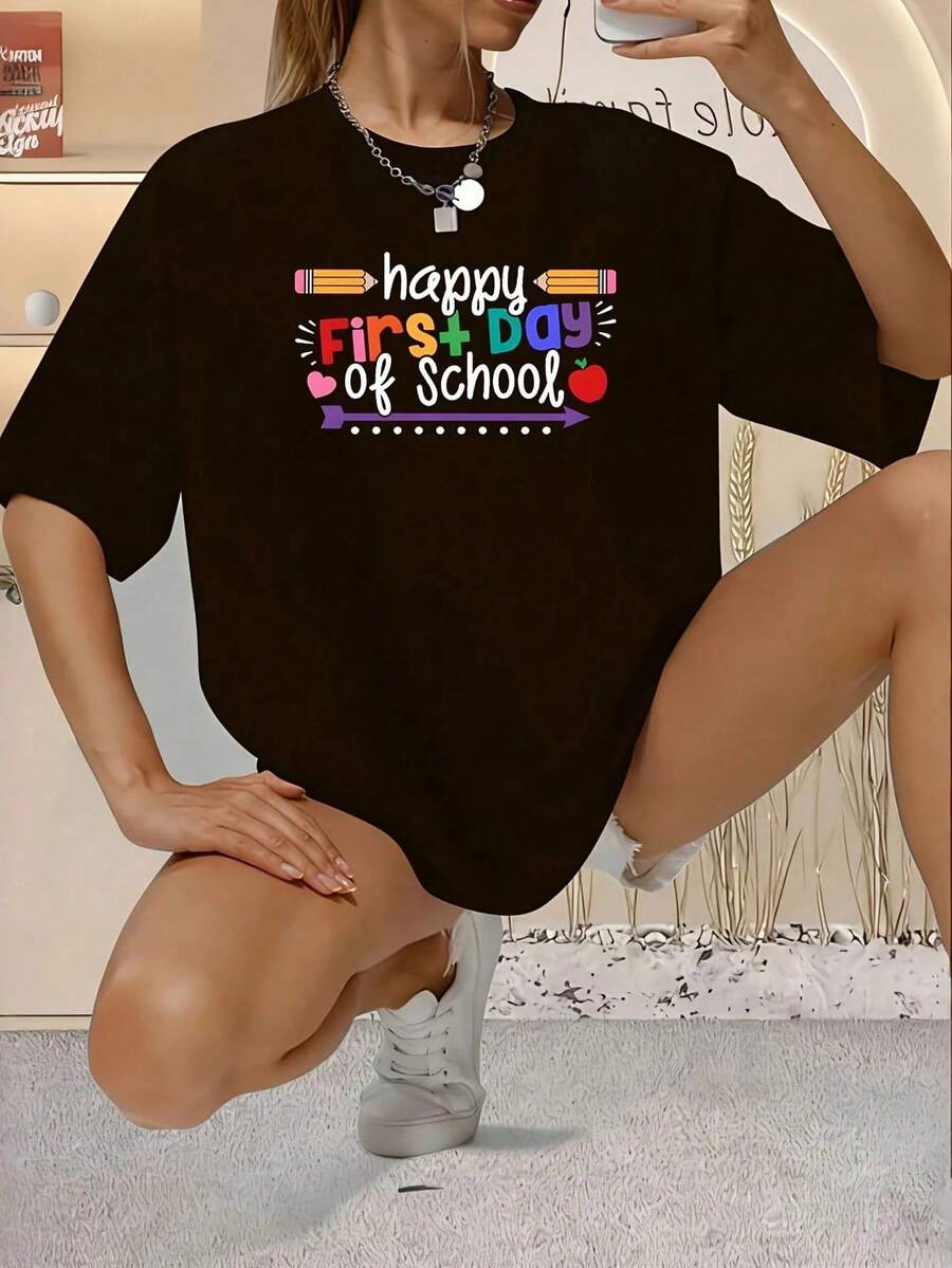 Happy First Day Of School, 1 Piece, Women's Plus Size T-Shirt, 220g Oversized Graphic Short Sleeve T-Shirt, Novelty, 100% Polyester, Casual Crew Neck T-Shirt - 黑色 - 查看 1