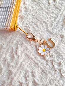 1pc Letter Daisy Pendant Keychain - Multicolor - View 13