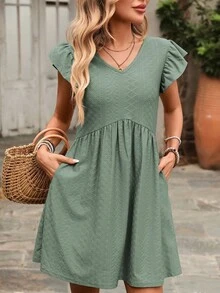 REFRESH YOUR WARDROBE NOW! French-Style Day Dress, V-Neck, Short Sleeves With Romantic Ruffles, Wide And Flowing Skirt, The Essence Of Country Chic For Walks In The Sun - Green - View 2