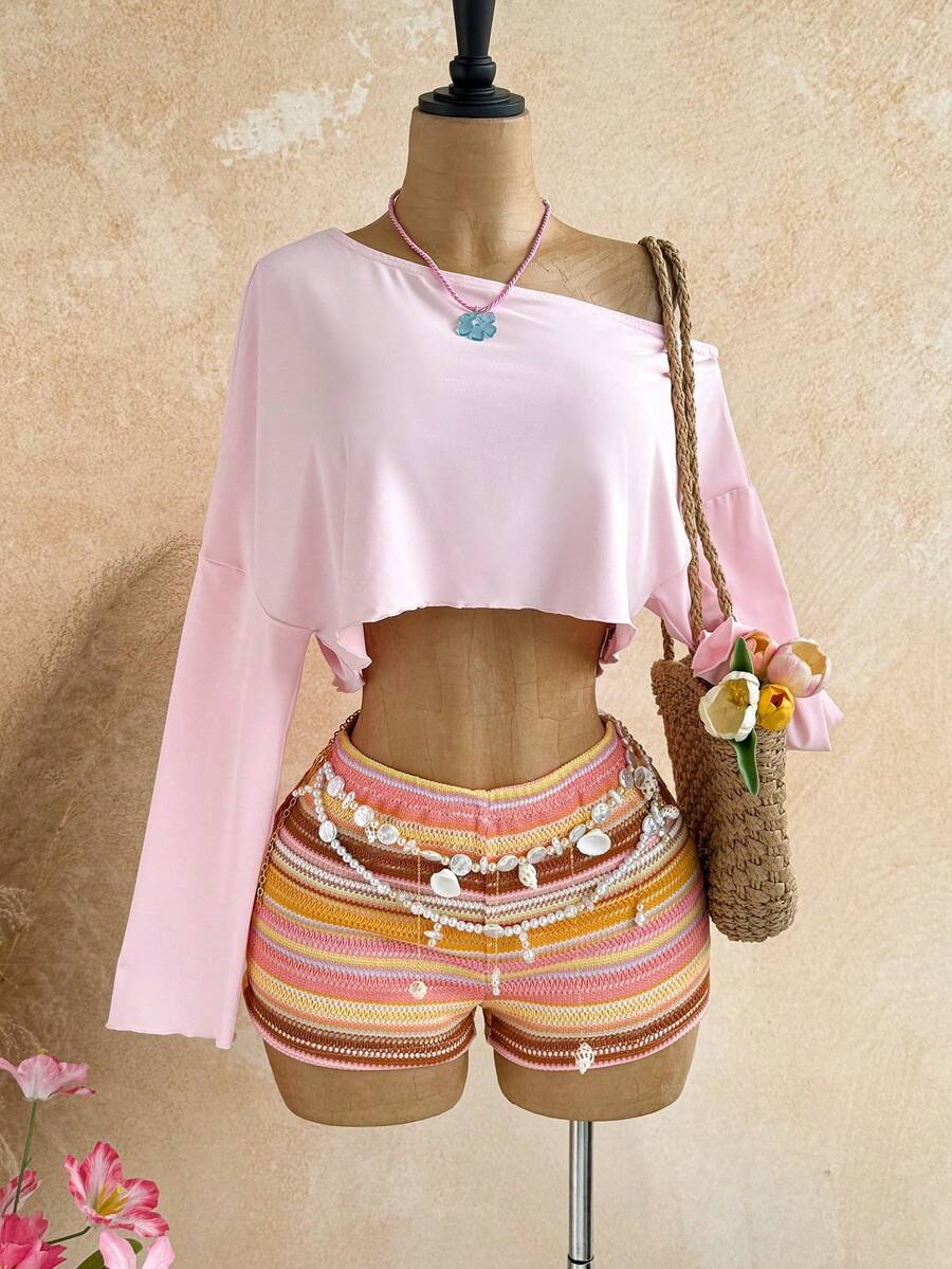 Conjunto de 2 piezas de top corto con cuello asimétrico de unicolor y shorts a rayas para vacaciones casuales de mujer - Multicolor - Ver 1