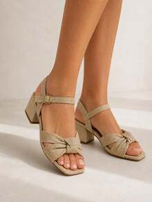 Sandalia Feminina Elegante Original Saltinho Salto Bloco JuH - Bege - Visão 1