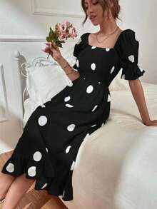 Sweet Feminine Dress With Large Polka Dots And Scalloped Edges - Black - View 5