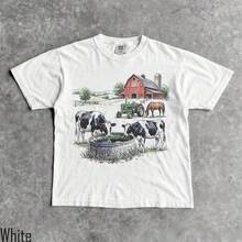 Camiseta estilo granja de los 90, camiseta gráfica unisex para hombre y mujer, camiseta vintage de estilo campestre, vida en el granero, camiseta con estampado de vacas, caballos y tractores - Blanco - Ver 1