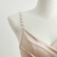 Elegante vestido ajustado de color champán con cuello cruzado francés romántico, cintura ceñida y adorno de perlas con abertura - Rosa - Ver 7