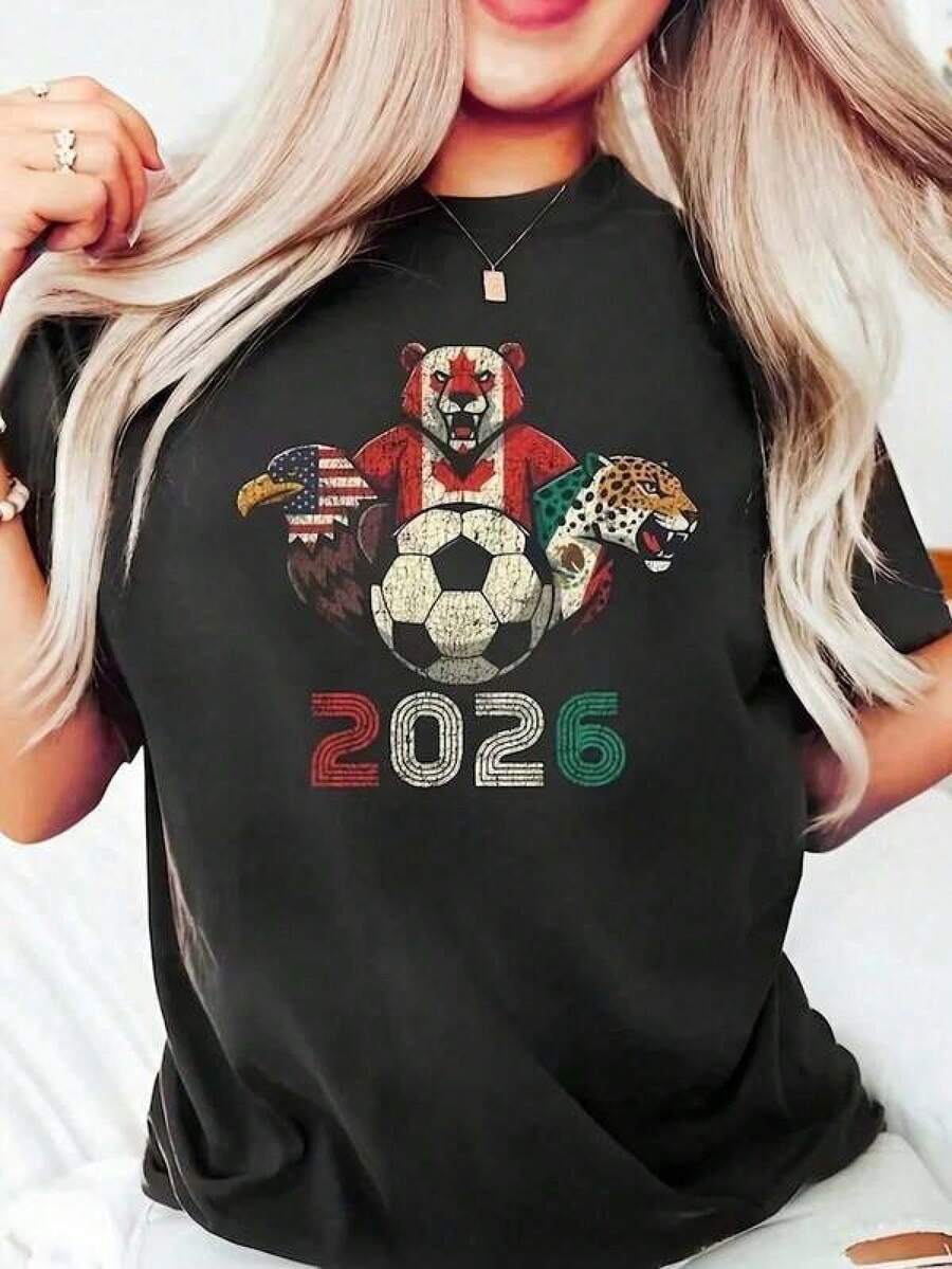 Camiseta de hincha de la Copa Mundial 2026 celebrada en EE.UU., Canadá y México. Modelo unisex para amantes del fútbol y un regalo ideal para los aficionados.Blusas para mujer