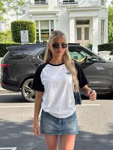 Summer Casual Women's Loose Round Neck Short Sleeve T-Shirt With Contrast Color And Bow Pattern - White - View 3