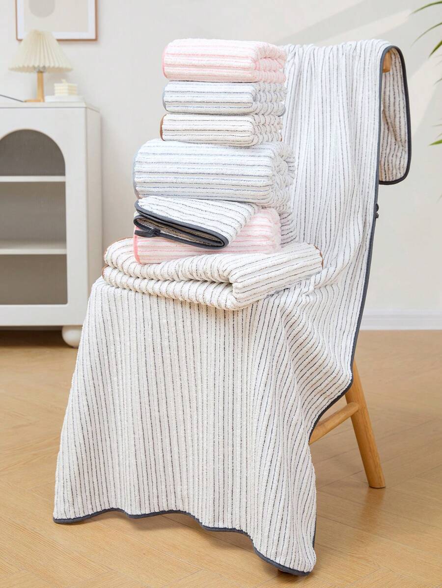 Bathroom, New Coral Fleece Striped Towel Bath Towel, Ultra Soft Absorbent Skin-Friendly, Suitable For Bathroom .Gym .Hotel .Beach Vacation Daily Essential Ideal Choice For Home And Travel - Perfect Gift For Everyone - Multicolor - View 1