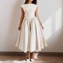 Women's Sleeveless Maxi Dress, New Spring Collection, Elegant And Sensual With Open Back, Fitted Cut - Apricot - View 6