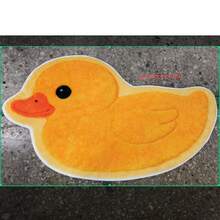 1pc Thick Plush Duck Shaped Rug, Faux Wool Material, Suitable For Autumn/Winter, Decorative Carpet For Bedroom, Living Room, Home Decor, Washable - Multicolor - View 5