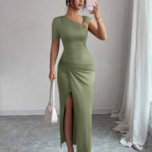 Vestido maxi elegante de mujer con decoración asimétrica de metal, fruncido oblicuo en el hombro, cintura ceñida y dobladillo retorcido en color marrón - Verde - Ver 6
