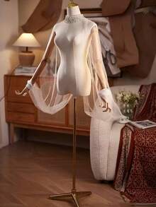 European And American Bridal Mesh Shawl With Handmade Beaded Embellishments, New Style Hostess Wedding Dress Runway Performance Shawl Accessory - White - View 5