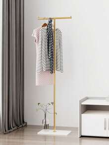 Coat Racks - ทองคำ 1.5 ล้านเหรียญ - ดู 1