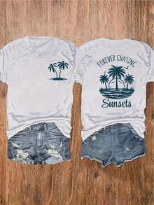 Camiseta unisex de manga corta y cuello redondo, 100% algodón, con estampado de palmeras y atardecer, y la frase "FOREVER CHASING Sunsets" en la espalda.Camiseta de moda de verano para mujer - Gris Claro - Ver 1