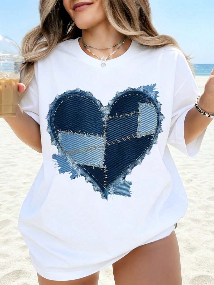 Camiseta Blanca con Diseño de Parche de Corazón en Mezclilla, Cuello Redondo, Manga Corta, Estilo Casual de Playa para Mujer, Camiseta Gráfica de Moda de Verano - Blanco - Ver 1