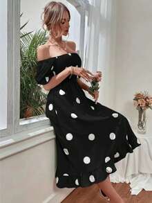 Sweet Feminine Dress With Large Polka Dots And Scalloped Edges - Black - View 4