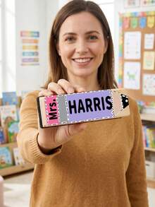 1pc Custom Teacher Name Large Size Chalkboard Eraser, Personalized Wooden Blackboard Eraser With Cute Pencil Design, Customizable Text (Mrs./Ms./Mr. + Name) In Multiple Colors, Ideal Classroom Gift For Teachers, Back To School Gift - Multicolor - View 5