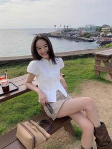 New Style Bubble Sleeve Short-Sleeved Shirt For Women, Summer, With A Design Feel, Button Closure, Short Length, Top. - White - View 3