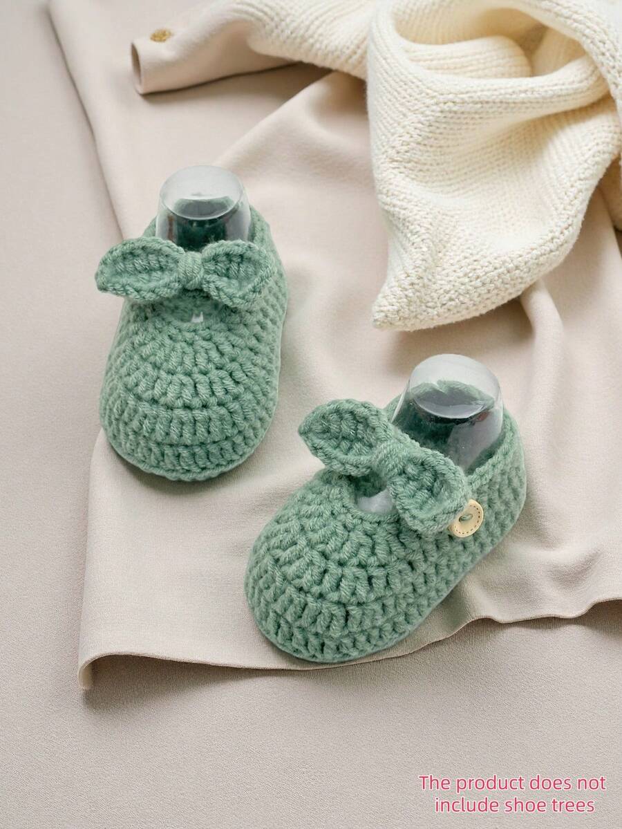 1 Pair Handmade Crochet Infant Boots With Bow, Knitted Infant Shoes, Newborn Gift - Mint Green - View 1
