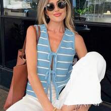 jianchaimaoyi02 Blusa de punto para mujer de primavera/verano - Casual minimalista con cuello en V a rayas, lazo delantero y chaleco de cobertura para vacaciones en la playa, color negro - Azul y blanco - Ver 1
