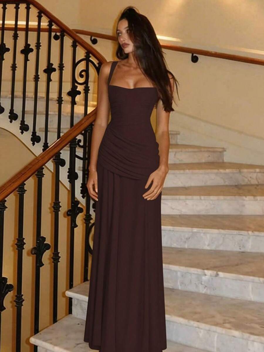 Elegant Sleeveless Long Party Dress For Women, Solid Color, European Style, New Fashion Wrap Dress - 咖啡 - 查看 1