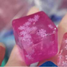 1個雪花方塊捏捏樂玩具,柔軟可拉伸的紓壓玩具,透明冰塊設計,適合青少年與成人桌面紓壓玩具,派對禮物 - 彩色 - 查看 9