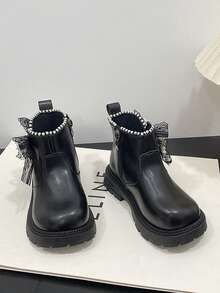 1 Paar neue schwarze Mode-Stiefel mit Schleife und Perlen, süßes Design: große Schleife an der Seite mit Kunstperlen-Dekoration, voller mädchenhafter Charme, wertet Outfit-Eleganz und Niedlichkeit sofort auf, kreiert mühelos einen süßen Stil-Look, Empfehlung: eine Nummer größer bestellen - Schwarz - Übersicht 3