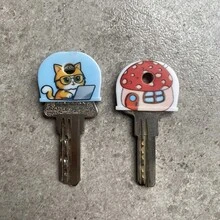 10/8pcs Random Color Keychain Set, Cute Cartoon Print Party Keychain Gift Box, Brand New Key Protective Cover, Includes Unique Design Key Pendant, Suitable For Home/Office Keys, Easy Install Keychain Organizer - Multicolor - View 1