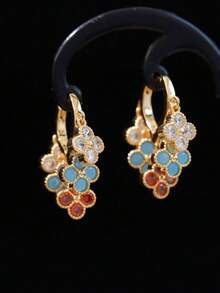 1 paire de boucles d'oreilles fleuries élégantes, plaquées or 18 carats avec zirconium cubique, délicates et brillantes, convenant pour le port quotidien, les mariages, les fêtes, les cadeaux de bijoux commémoratifs, également idéal comme cadeau de Noël en hiver - boucles d'oreilles - Voir 15