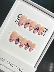 Handgefertigte mandelförmige rosa gepunktete French- & 3D-Blaubeer-Design Press-On-Nägel für Frauen - Verschiedenfarbig - Übersicht 2