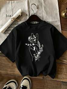Playera Casual de Mujer con Estampado de Mano de Paz y Flores, Cuello Redondo y Manga Corta, Estilo Bohemio Minimalista. - Negro - Ver 2
