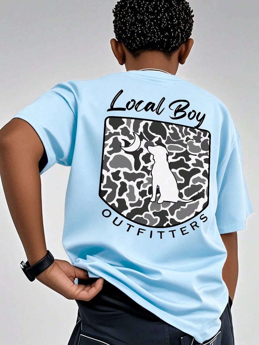 Boys Casual Crew Neck Short Sleeve T-Shirt, Printed With "Local Boy" And "OUTFITTERS" Text, Animal (Dog) Pattern, Fashionable And Versatile, Suitable For Teen Streetwear, Appropriate For Spring And Summer Seasons - Baby Blue - View 1