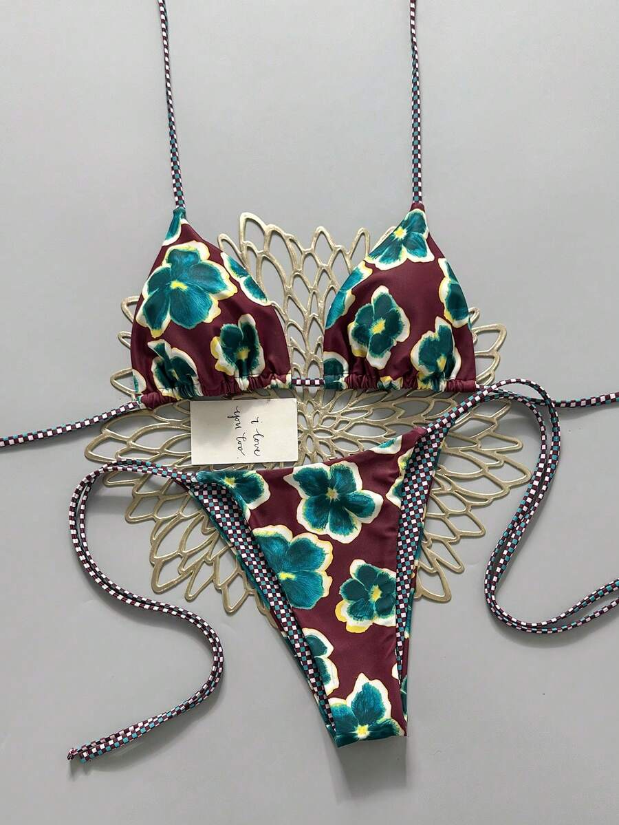 2 piezas Traje de baño de mujer con estampado de cuadros de color bloque floral retro personalizado, adecuado para playa, piscina, crucero, fiesta en vacaciones de primavera y verano - Base color rojo vino con flores azul pavo real - Ver 1