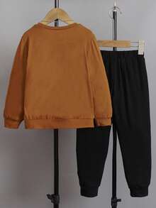 Young Boy Letter Graphic Sweatshirt And Sweatpants Casual Set - Brown - View 2