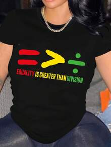 Ropa Casual de Moda para Mujer Primavera/Verano 2026 - Camiseta con el estampado 'LA IGUALITAD ES MAYOR QUE LA DIVISIÓN' - negro - Ver 1