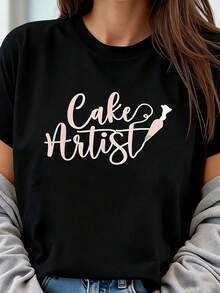Camiseta de talla grande para mujer, con diseño gráfico de artista decorador de pasteles, manga corta, 220g, novedosa, 100% poliéster, informal, cuello redondo. - Negro - Ver 1