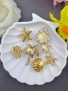 16pcs Gold Ocean Series Shoe Charms (Starfish, Shell, Conch, Palm Tree), Suitable For Sandals, Slippers, Beach Shoes, Garden Shoes, DIY Detachable Shoe Decorations, Perfect Gift For Birthday Parties And Holidays. - Gold - View 3