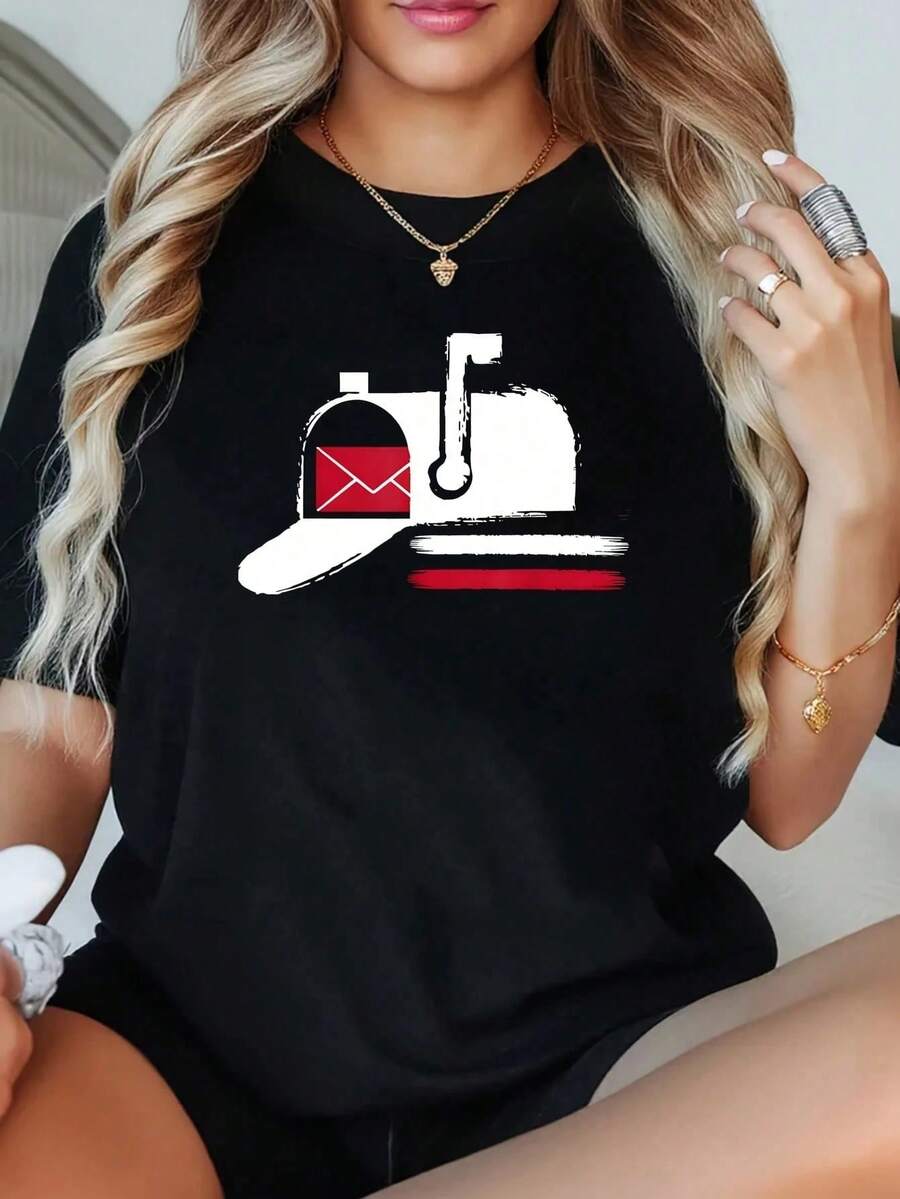 1 Pieza Camiseta de Talla Grande para Mujer con Estampado Patriótico de Bandera de EE. UU. (Buzón y Cartero), Gráfica, de Manga Corta, 220g, Novedosa, 100% Poliéster, Cuello Redondo Casual - Negro - Ver 1