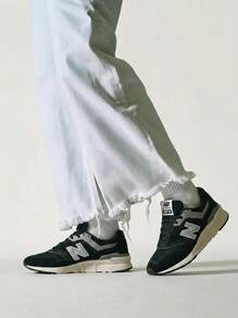 Black/Silver