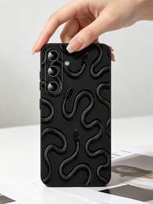 1pc Fierce Black Snake Design Pattern Black Micro-Hole Soft Shell Phone Case, Compatible With Galaxy S26Ultra/S26+/S26/S25Ultra/S24Ultra/S23Ultra/S22Ultra/A71/A07/A17/A37/A57/A56 Models, Comfortable Grip Phone Case, Versatile For Summer Outings, Student Daily, Graduation Season, Vacation Season, Back To School, Commuting, Summer Fashion Phone Case - Black - View 4
