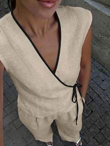 Set de 2 piese pentru femei, vestă fără mâneci cu închidere în cruce și talie legată cu fund, cu bordură contrastantă în stil francez, și pantaloni cu talie înaltă și croială largă, pentru toate anotimpurile, potrivit pentru naveta zilnică la muncă, shopping pe străzile europene, întâlniri la ceai de după-amiază, adunări, excursii scurte la plajă și shopping în mall-uri de lux - Caisă - Vizualizare 4