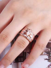 1 buah Cincin Wanita Bertema Kubik Zirkonia, Cocok Sebagai Hadiah Hari Valentine, atau untuk Pesta Pernikahan - Rose Gold - View 7