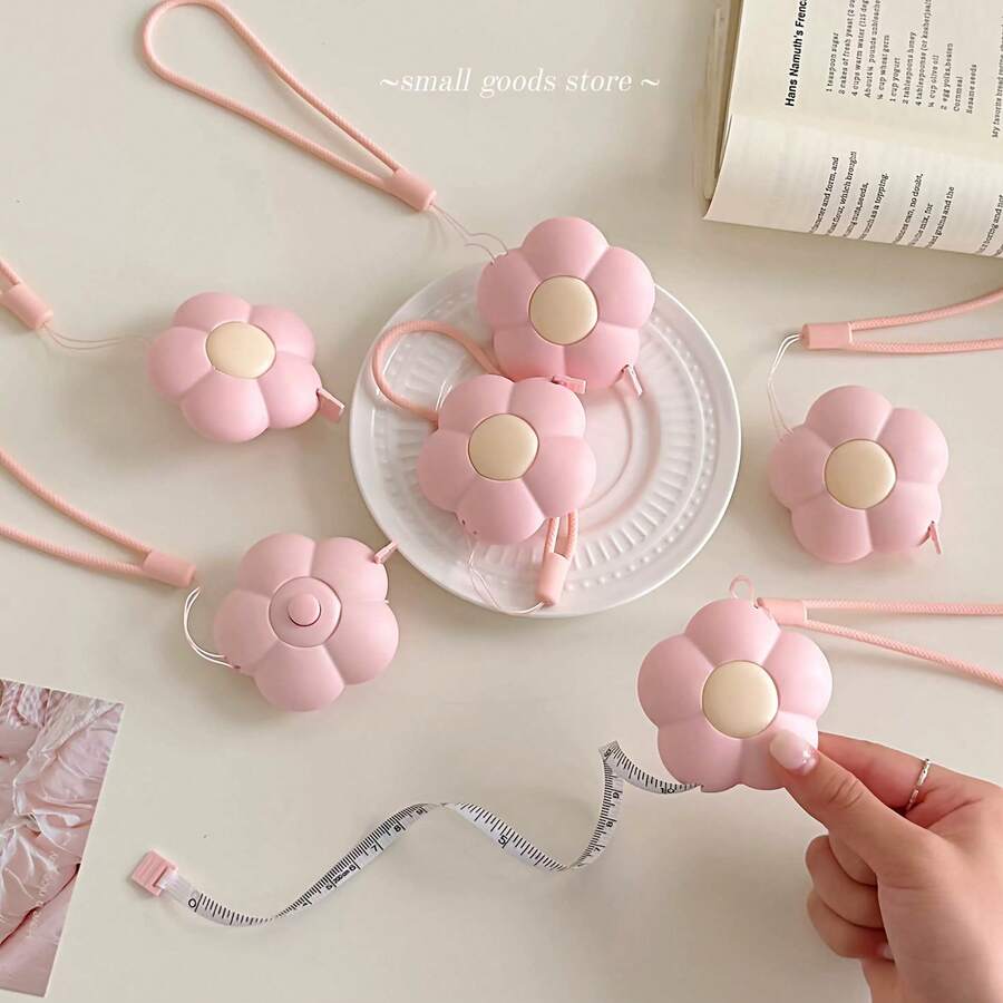 (2M) Cute Flower Soft Retractable Tape Measure, Waist/Height Measurement, With Lanyard And Button, Double-Sided CM/Inch Scale, Portable Emergency Solution, Suitable For Sewing And Body Measurement Waist, Chest, Fabric, DIY Crafts, Travel Sewing Kit