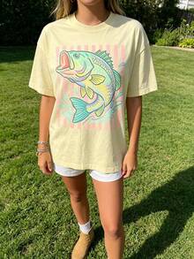 Retro Bass Fish Shirt, Pastel Fishing Tee, Preppy Coastal Lake T-Shirt, Colorful Summer T-Shirt, Beach Lover Gift Casual TShirt Vacation Outfit Women - 杏色 - 查看 2