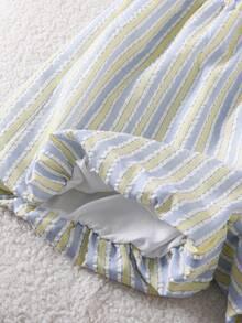 Conjunto de 3 piezas de ropa para niñas, con rayas verticales azules, amarillas y blancas con textura de tela arrugada de burbujas, una camisa de cuello casual, brillante - Amarillo - Ver 11