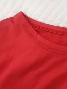 Fashionable T-Shirt For Women - Red - View 3