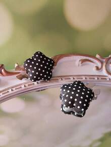 1PC/2PCS Elegant Black Polka Dots Flower Button Covers, Shirts Button Cover Clip On Button Covers Fashion Crystal Cufflinks Cover - Black - View 3