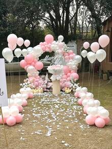 177件套粉白气球拱门套装，包含暖粉色、珍珠白、粉色气球和18英寸透明泡泡气球，适用于订婚、婚礼、新娘送礼会、生日、公主主题派对装饰、求婚场地气球装饰等场合。 - 款式一 - 查看 1