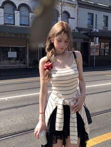 简约百搭性感黑杏条纹针织两件套 - 开衫+吊带背心，修身剪裁，适合日常穿着、约会、春秋季节。 - 杏色 - 查看 4