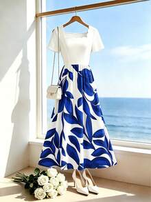 Dirp Noir Women's Early Autumn White & Klein Blue Large Leaf Plant Contrast Print Patchwork Wavy Square Neck Short Sleeve Ruched Mid-Length Drape Satin Dress, Suitable For Independence Day City Street Parade, European Town Street Photography, Light Business Afternoon Tea, Beach Casual Date, Spring/Summer Short Trip, Mexican Style - Blue and White - View 5