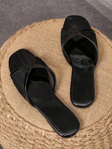 Sandalias tipo slide de mujer con punta cuadrada, planas, de moda, versátiles, para exteriores, de lujo, con hebilla, para verano, playa, vacaciones, premium, para todas las estaciones, elegantes chanclas - Negro - Ver 4